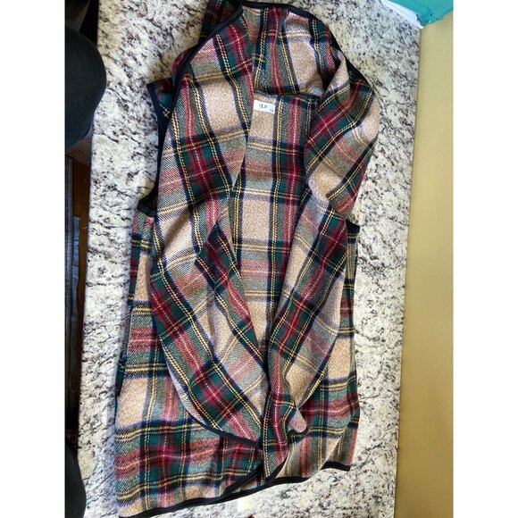 VLD Womens S/M Plaid Tartan Open-Front Shawl Vest With Black Outerwear - Picture 5 of 10